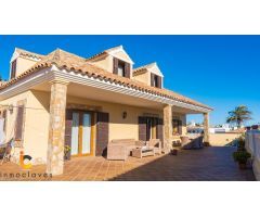 Chalet en Venta en Algeciras, Cádiz