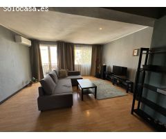 Piso en Venta en Manises, Valencia