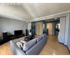 Piso en Venta en Manises, Valencia