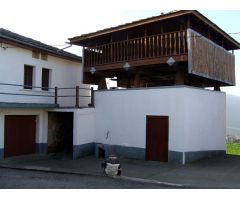 Chalet en Venta en Villar de Luarca, Asturias