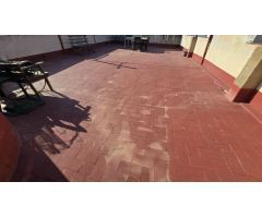 PISO REFORMADO CON BUEN SOLARIUM ,, TODO REFORMADO