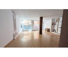 ¡Oportunidad de alquiler en Altabix! Local comercial junto a la Avenida de Alicante!