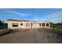 Chalet en Venta en Elche pedanias, Alicante