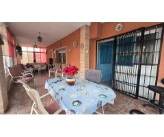 CHALET CON PISCINA A UN PASO DE  ELCHE
