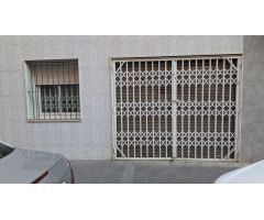 ¡LOCAL COMERCIAL, 90 M2, JUNTO CALLE DIAGONAL, PERFECTO ESTADO!