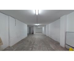 ¡LOCAL COMERCIAL, 90 M2, JUNTO CALLE DIAGONAL, PERFECTO ESTADO!