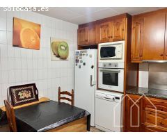 Chalet en Venta en Llagostera, Girona