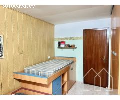 Chalet en Venta en Llagostera, Girona