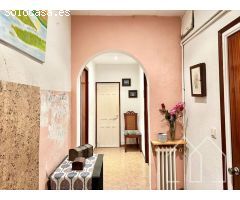 Chalet en Venta en Llagostera, Girona