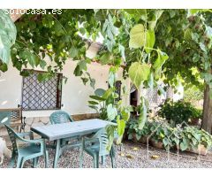 Chalet en Venta en Llagostera, Girona