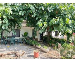 Chalet en Venta en Llagostera, Girona