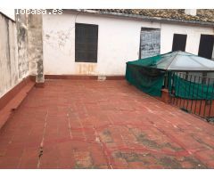 Casa pueblo con posibilidades en Beniarjó