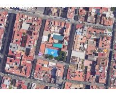 Plaza de garaje para vehículo compacto