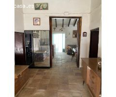 Casa de Pueblo en Venta en Pinós, el/Pinoso, Alicante