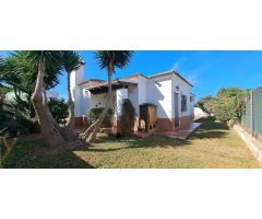 Chalet en Venta en Chiclana de la Frontera, Cádiz