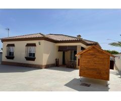 Chalet en Venta en Chiclana de la Frontera, Cádiz