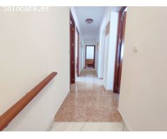Casa de Pueblo en Venta en Badajoz, Badajoz
