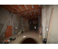 Casa en construcción en Orihuela zona Centro, 115 m2. construidos, dos plantas totalmente diáfanas.