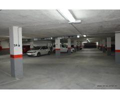 Plaza de garaje en la pedanía de Desamparados, Orihuela, cerca de la Universidad.