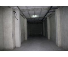 Alquiler local comercial en planta baja en Orihuela zona del Colegio Santo Domingo.