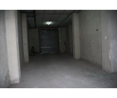 Alquiler local comercial en planta baja en Orihuela zona del Colegio Santo Domingo.
