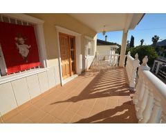 Espectacular chalet en Orihuela zona Urb. Montepinar, 344 m2. y parcela de 2737 m2.