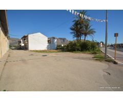 Solar en Orihuela zona Ctra. de Beniel, 969 m2. de superficie con casa habitación.