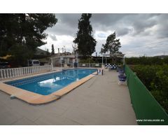 Casa con terreno unos 3.354 m2. de superficie en Santomera zona La Matanza, 85 m2. construidos