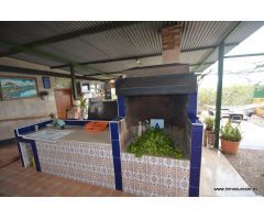 Casa con terreno unos 3.354 m2. de superficie en Santomera zona La Matanza, 85 m2. construidos