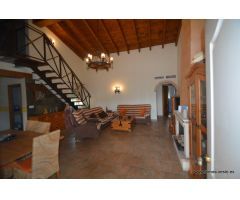 Bonito y coqueto Chalet en la pedanía de La Matanza (Orihuela) con 120 m2. construidos.