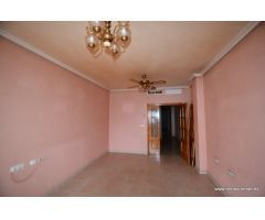 ¡¡ GRAN OPORTUNIDAD !! Magnífico piso en Almoradí. Vivienda de 104 m2. construidos.