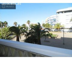 APARTAMENTO A UNOS PASOS DE LA PLAYA, VISTAS AL MAR, TERRAZA, PATIO,  Y TRASTERO