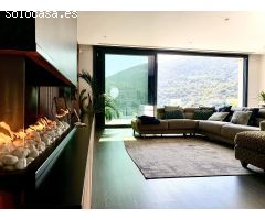 Villa de Lujo en Venta en Castelldefels, Barcelona