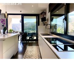 Villa de Lujo en Venta en Castelldefels, Barcelona