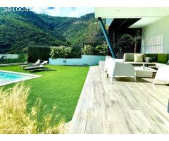 Villa de Lujo en Venta en Castelldefels, Barcelona