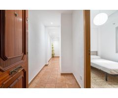 PISO DE 3 DORMITORIOS Y 1 BAÑO