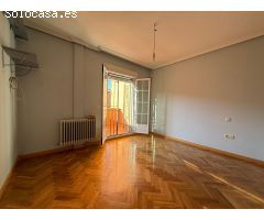 Chalet en Venta en Bargas, Toledo