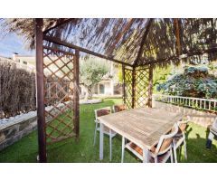 Excepcional casa en Argentona, cómoda y funcional, con piscina privada.