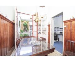 ¡Casa con historia en el corazón de Argentona!