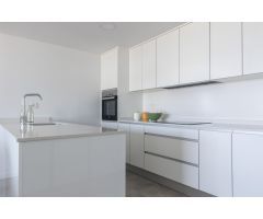 NUEVO RESIDENCIAL CON VISTAS AL MAR A 3 KM DE LA PLAYA!!!