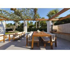 VILLAS DE LUJO DE OBRA NUEVA A 2 MINUTOS ANDANDO A LA PLAYA de AGUAMARINA