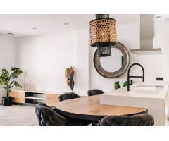 APARTAMENTO DE LUJO Y DISEÑO JUNTO A CAMPO DE GOLF