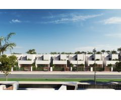 Villas de nueva construcción en un exclusivo complejo cerrado en Murcia, cerca de la playa del Mar M