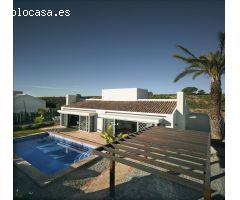 Elegantes villas independientes con piscina privada en Peraleja Golf Resort - Costa Cálida