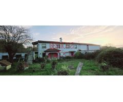 CASA PAREADA CON AMPLIA PARCELA PARA REFORMAR. BERANGA