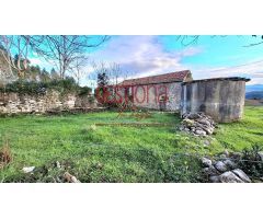 CASA Y CABAÑA PARA REHABILITAR. SOLORZANO