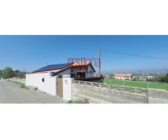 COQUETA CASA INDEPENDIENTE CON VISTAS DESPEJADAS. IGOLLO