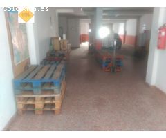 LOCAL COMERCIAL EN ZONA AYUNTAMIENTO