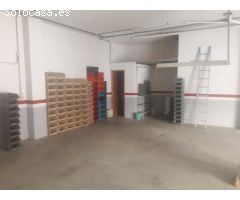 Amplio local comercial en zona Carretera de Lliria