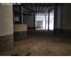 Local comercial en Venta en Valencia de las Torres, Valencia